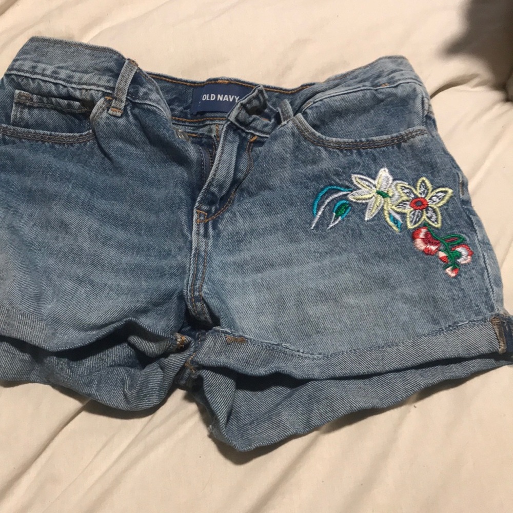 Embroidered shorts!